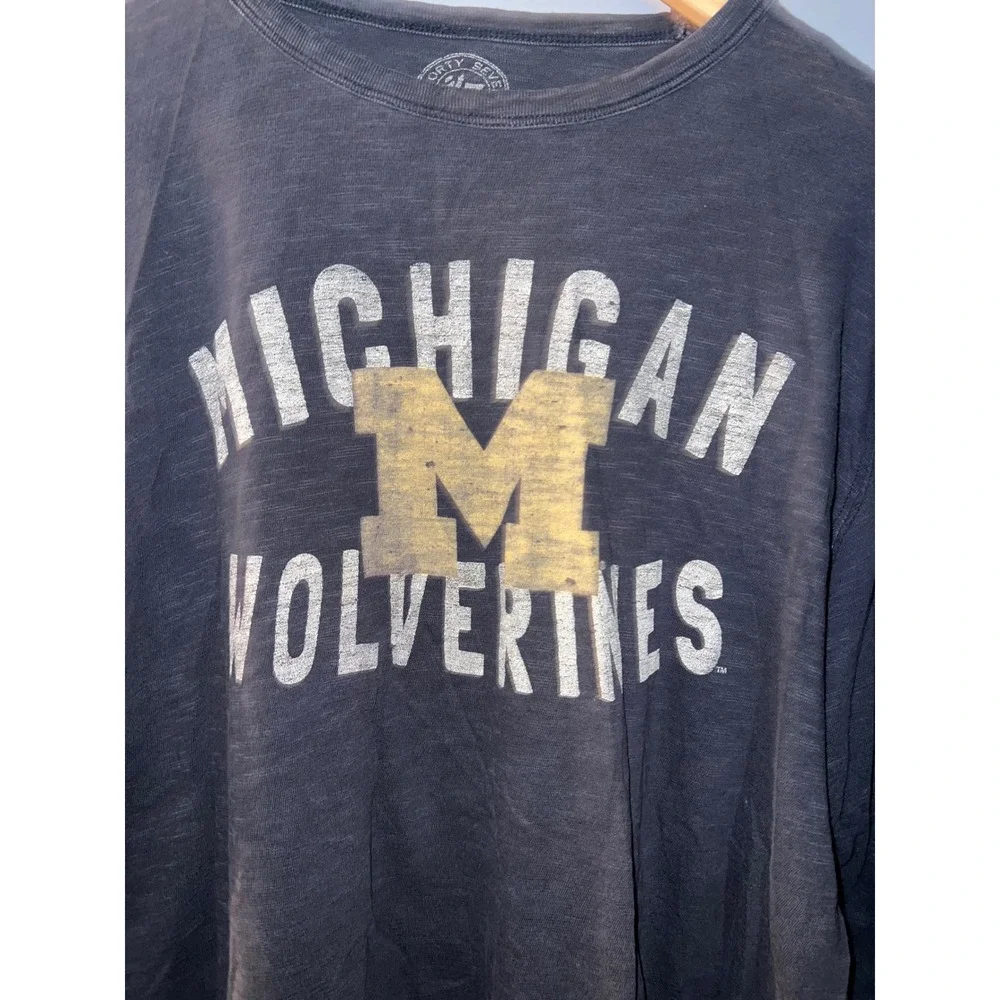 47 Brand Michigan Wolverines Mens Medium Long Sleeve Slub Graphic T-Shirt Gray